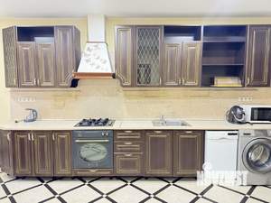 Таунхаус 161м², 4-этажный, на длительный срок,