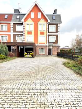 Таунхаус 161м², 4-этажный, на длительный срок,