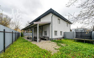 Дом 120м², 2-этажный, на длительный срок,