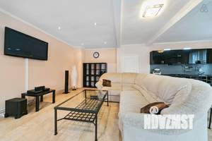 Дом 150м², 3-этажный, на длительный срок,