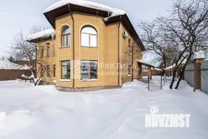 Дом 327м², 2-этажный, участок 12 сот.