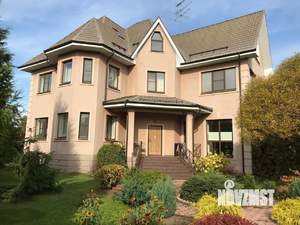 Дом 354м², 3-этажный, участок 12 сот.