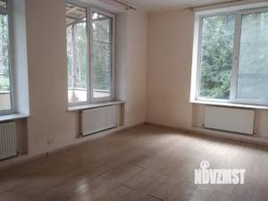 Дом 322м², 3-этажный, участок 11 сот.