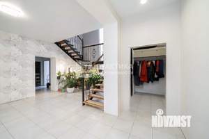 Дом 327м², 2-этажный, участок 12 сот.