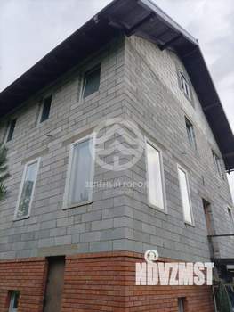 Дом 285м², 2-этажный, участок 14 сот.