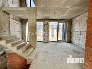 Таунхаус 213м², 3-этажный, участок 2 сот.