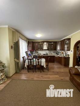 Таунхаус 150м², 4-этажный, участок 1 сот.