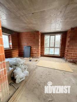 Коттедж 250м², 2-этажный, участок 5 сот.