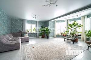 Дом 327м², 2-этажный, участок 12 сот.