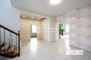 Дом 327м², 2-этажный, участок 12 сот.