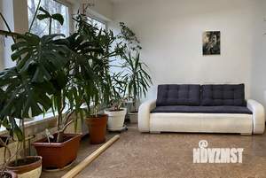 Коттедж 200м², 2-этажный, на длительный срок, 