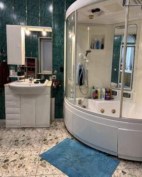 Дом 120м&sup2;, 2-этажный, на длительный срок, 