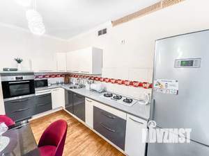 Дом 160м², 4-этажный, посуточно, 