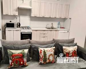 Дом 160м&sup2;, 4-этажный, посуточно, 