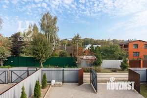 Таунхаус 120м&sup2;, 2-этажный, на длительный срок, 