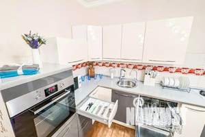 Дом 160м², 4-этажный, посуточно, 