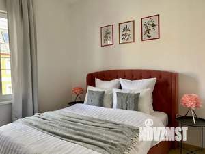 Дом 160м&sup2;, 4-этажный, посуточно, 