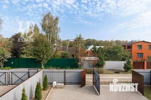 Таунхаус 120м&sup2;, 2-этажный, на длительный срок, 