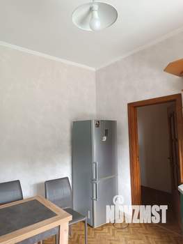 Дом 150м², 2-этажный, на длительный срок, 