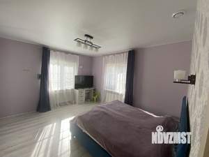 Дом 300м&sup2;, 2-этажный, на длительный срок, 