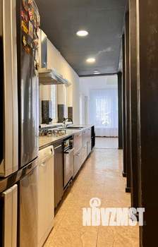 Коттедж 200м², 2-этажный, на длительный срок, 