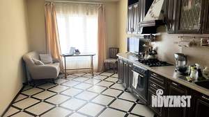 Таунхаус 161м², 4-этажный, на длительный срок, 