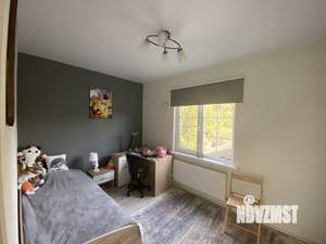 Дом 300м&sup2;, 2-этажный, на длительный срок, 