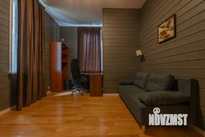 Дом 260м², 3-этажный, на длительный срок, 