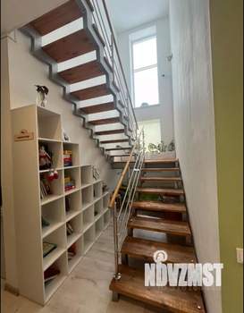 Коттедж 350м², 2-этажный, на длительный срок, 