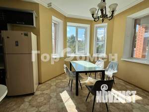 Дом 240м², 2-этажный, на длительный срок, 