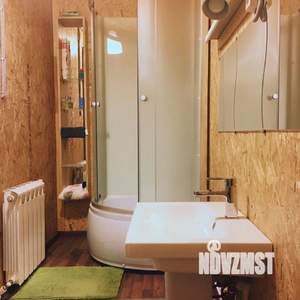 Коттедж 100м², 2-этажный, на длительный срок, 