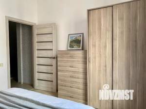 Дом 160м&sup2;, 4-этажный, посуточно, 