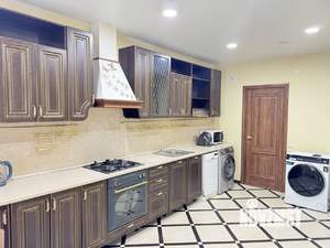 Таунхаус 161м&sup2;, 4-этажный, на длительный срок, 