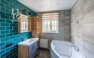 Дом 120м&sup2;, 2-этажный, на длительный срок, 