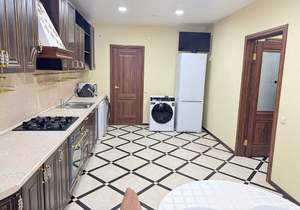 Дом 161м&sup2;, 4-этажный, на длительный срок, 