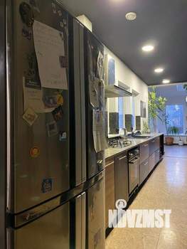 Коттедж 200м², 2-этажный, на длительный срок, 