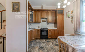 Дом 180м², 4-этажный, участок 2 сот.  