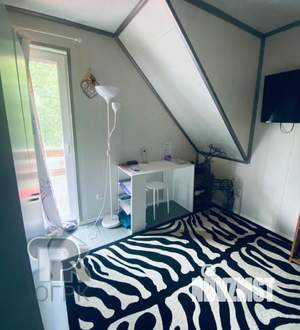 Коттедж 95м&sup2;, 2-этажный, участок 7 сот.  