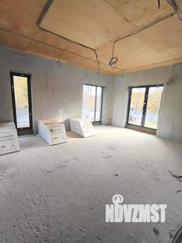 Дом 310м², 2-этажный, участок 11 сот.  