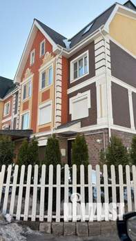 Таунхаус 160м&sup2;, 4-этажный, участок 3 сот.  