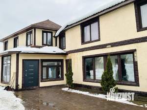 Коттедж 242м&sup2;, 2-этажный, участок 9 сот.  