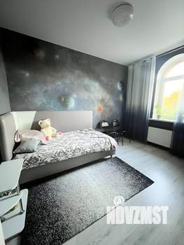 Дом 327м&sup2;, 2-этажный, участок 12 сот.  