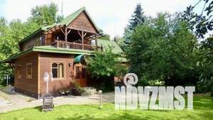 Дом 220м&sup2;, 2-этажный, участок 25 сот.  