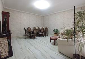 Дом 180м², 2-этажный, участок 8 сот.  