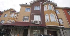 Дом 160м², 4-этажный, участок 1 сот.  