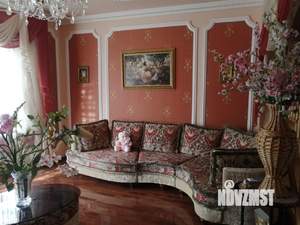 Таунхаус 180м², 4-этажный, участок 2 сот.  