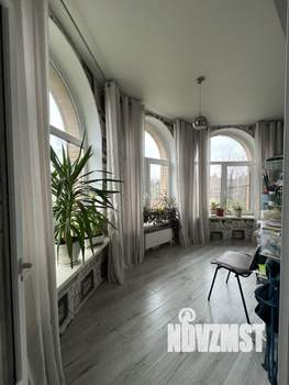 Коттедж 327м&sup2;, 2-этажный, участок 12 сот.  