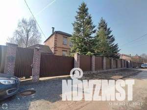 Коттедж 225м², 2-этажный, участок 10 сот.  
