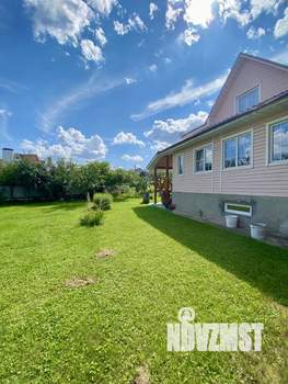 Дом 198м², 2-этажный, участок 6 сот.  