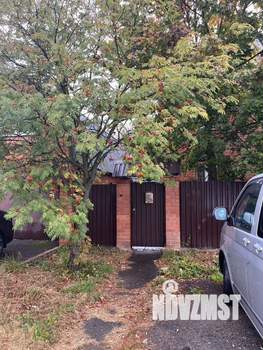 Дом 300м&sup2;, 2-этажный, участок 4 сот.  